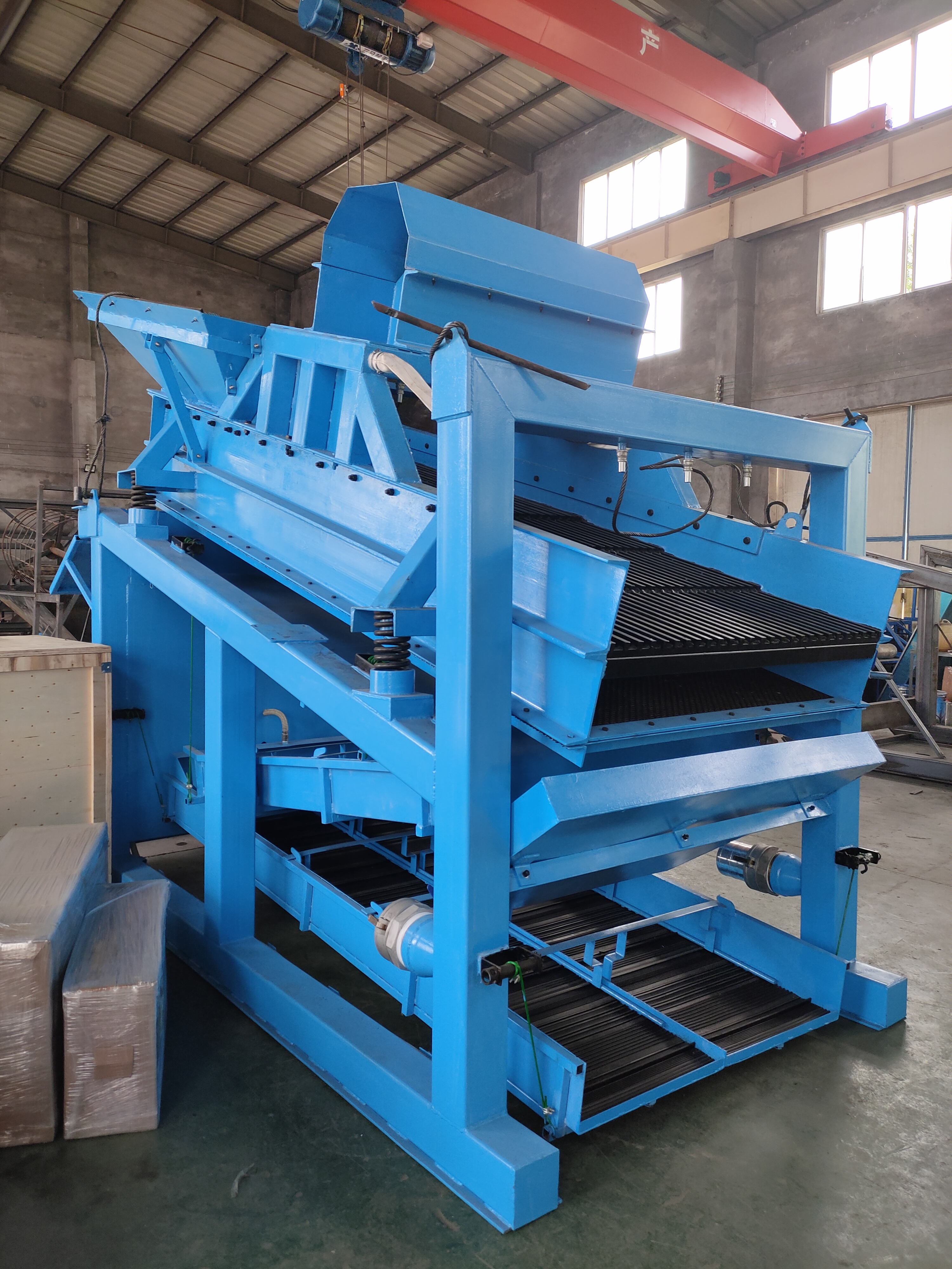 Vibrating Double Deck Vibrating Screen for Sand Alluvial River Gold Mining